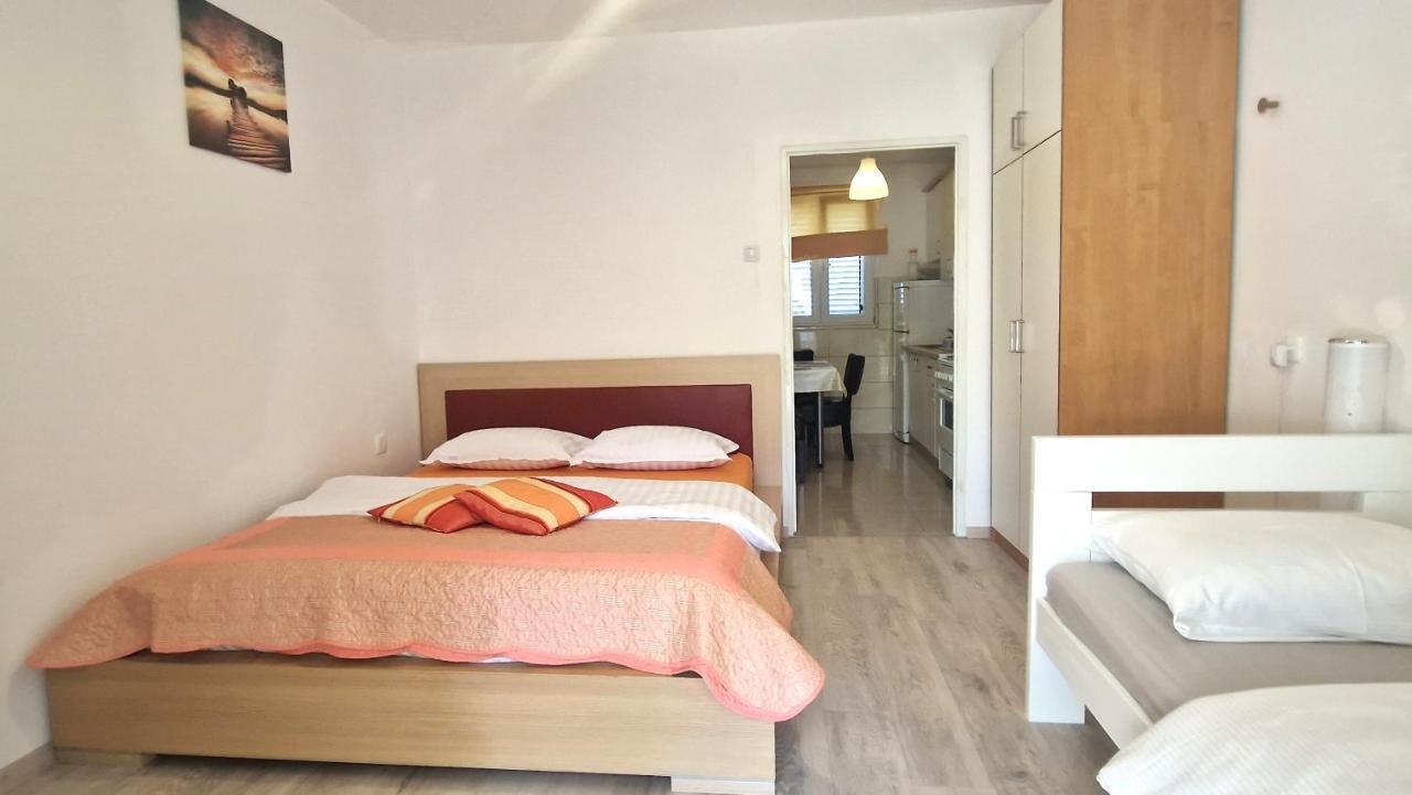 Garden Apartments Krk Town Exterior photo