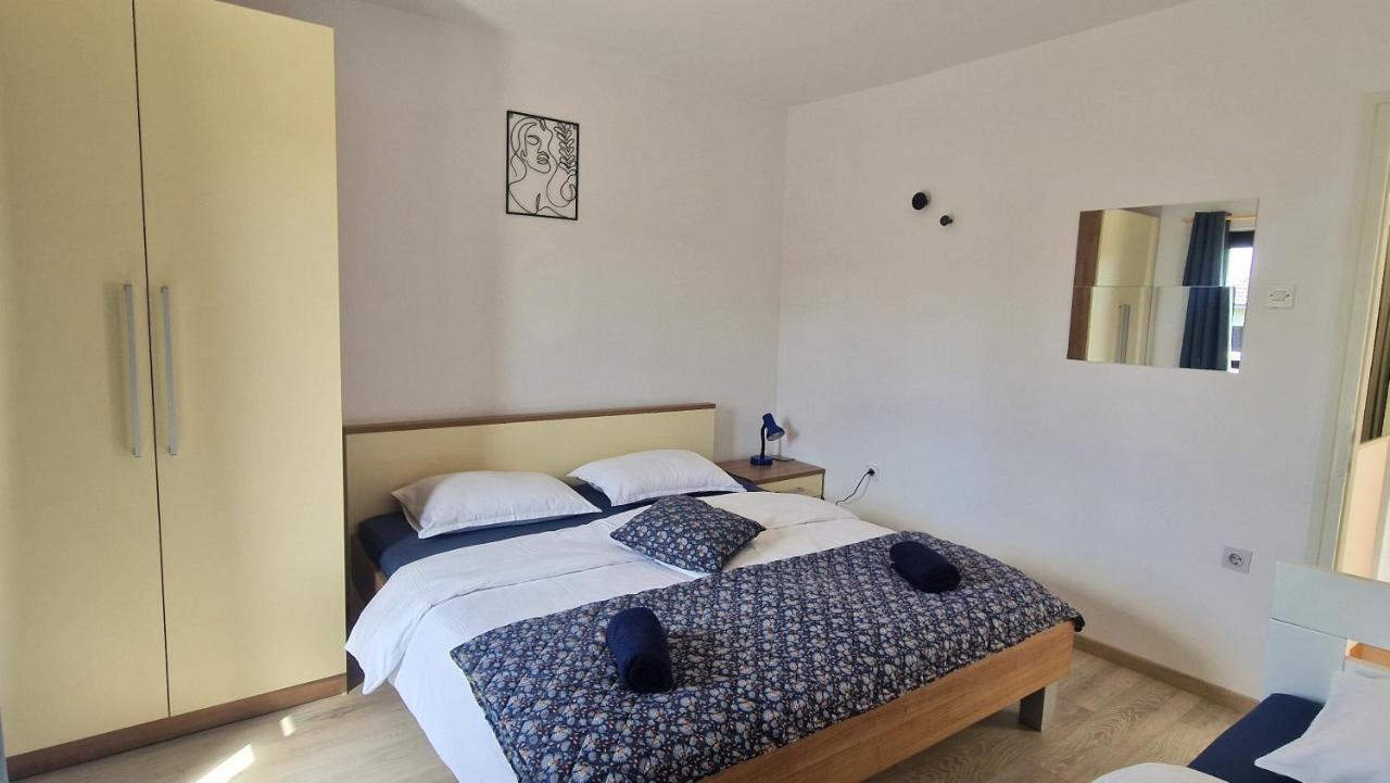 Garden Apartments Krk Town Exterior photo